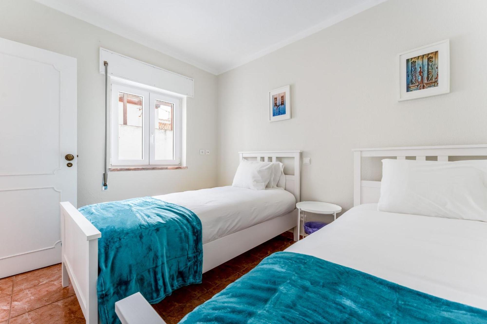 בורגאו Comfy Flat W/ Rooftop Beach View By Lovelystay מראה חיצוני תמונה