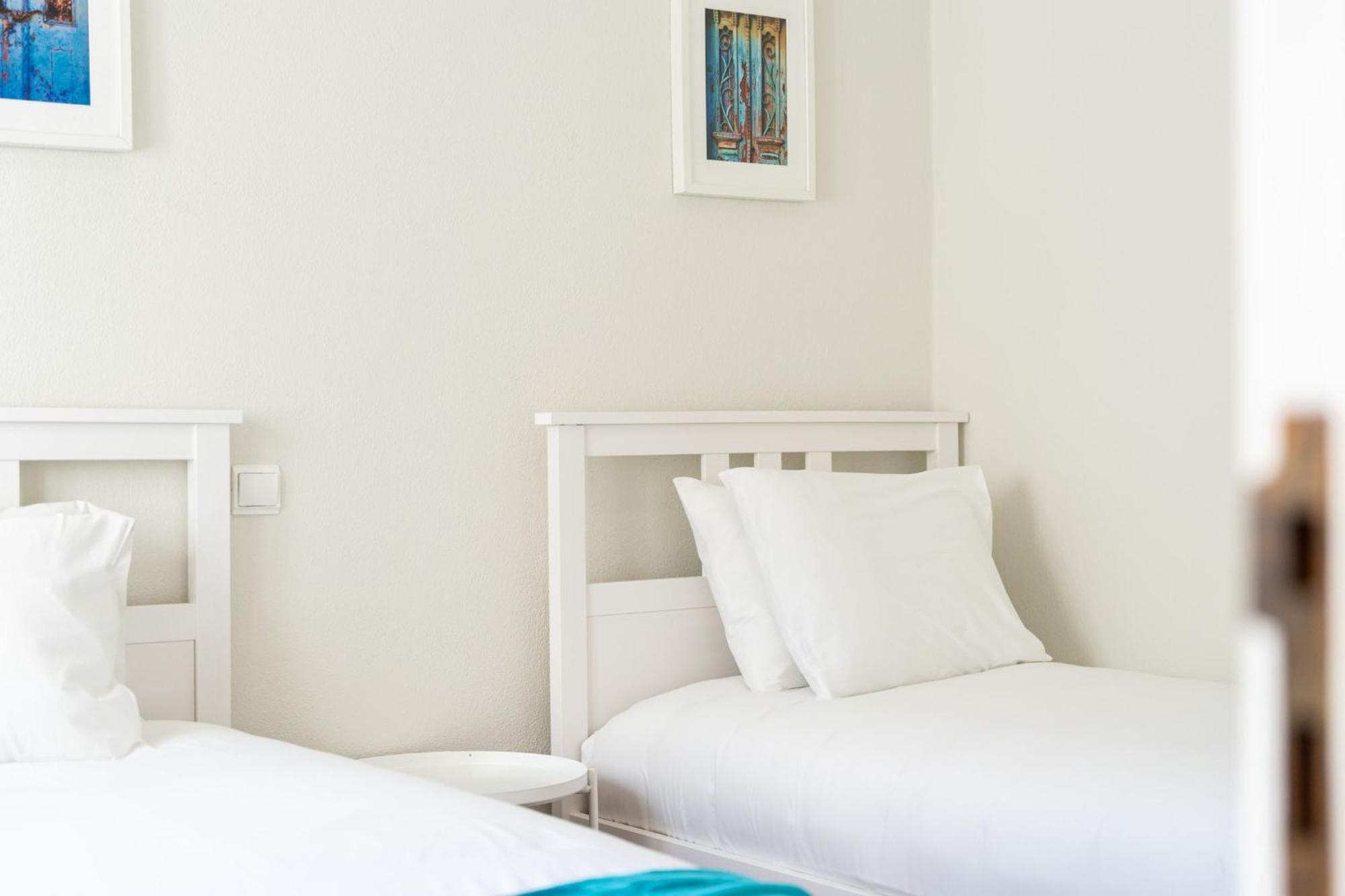 בורגאו Comfy Flat W/ Rooftop Beach View By Lovelystay מראה חיצוני תמונה